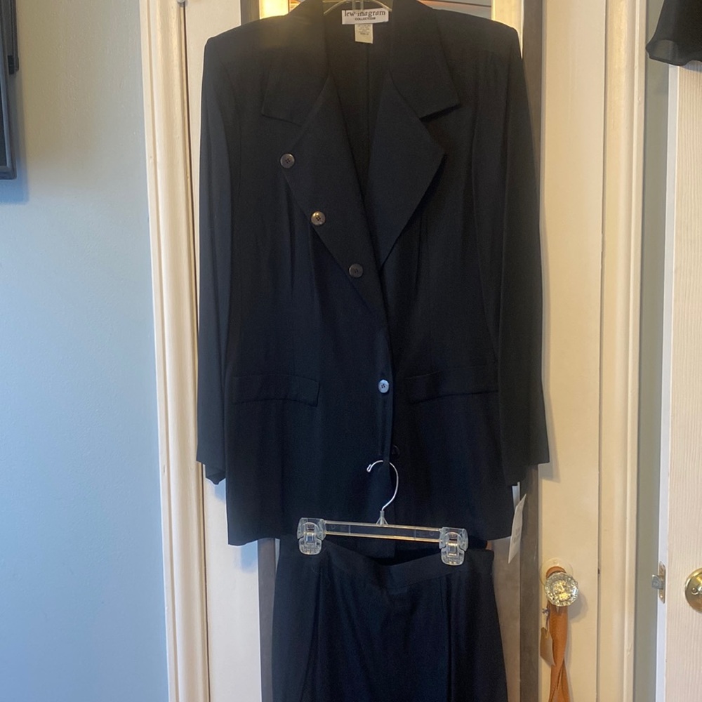 New Black Dress Suit & Skirt - size 12